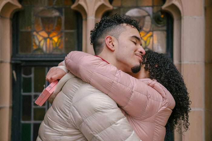 Man Receives Lifechanging Inheritance, Doesn't Want To Tell Wife Full Sum, Sparks Discussion Online Man Receives Lifechanging Inheritance, Doesn't Want To Tell Wife Full Sum, Sparks Discussion Online