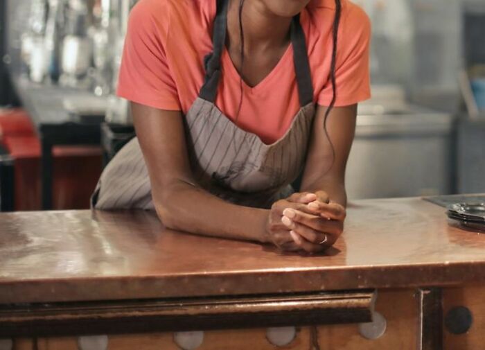 30 Internet Users Reveal The Oddest Things That Strangers Have Done Or Said To Them