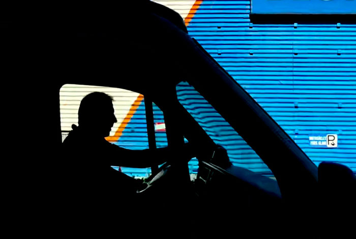 Worker Shocked To Find Out His Supervisor Is Homeless, Lives In His Truck And Earns Less Than Him