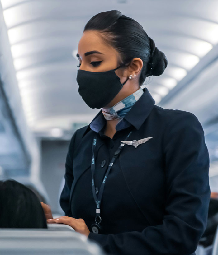 Plane Staff Pressures Woman To Give Her First-Class Seat To A Kid, She Refuses And Faces Backlash