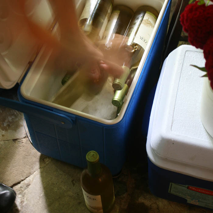 Stepmom Wants To Bring A Cooler Full Of Expensive Wine To Daughter’s Wedding, Bride Feels Insulted Stepmom Wants To Bring A Cooler Full Of Expensive Wine To Daughter’s Wedding, Bride Feels Insulted