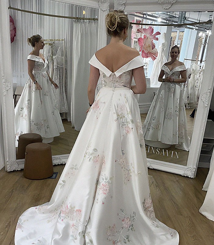 &ldquo;Where&rsquo;s The Car?&ldquo;: &ldquo;Glitch In The Matrix&rdquo; Has People Baffled