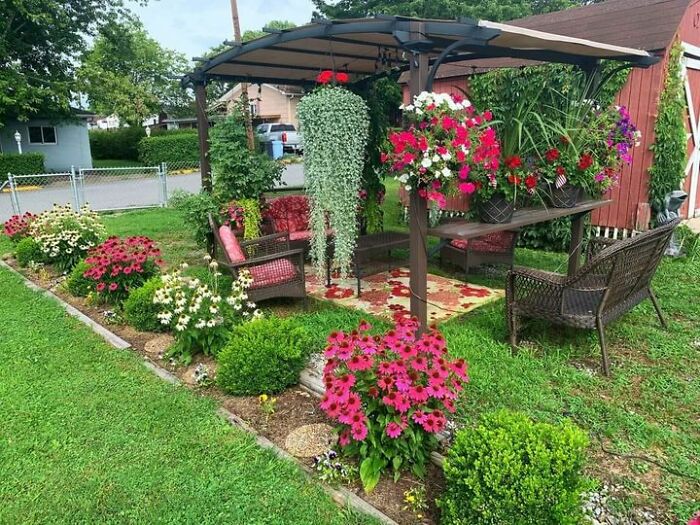 Creative-Interior-Exterior-Designs