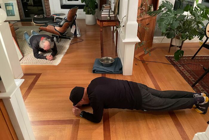 Our 80-Year-Old Friend Is Visiting. Our 75-Year-Old Neighbor Brought Him Some Grass And Now They’re Planking