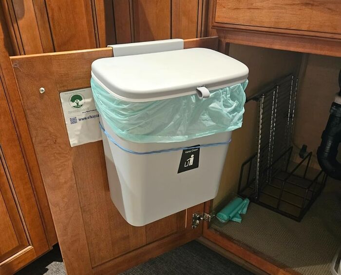  2.4 Gallon Kitchen Compost Bin: Discreet Disposal For Food Scraps, Perfect For Countertop Or Under Sink