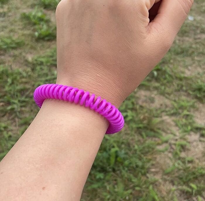  Mosquito Repellent Bracelets Are A Stylish And Convenient Way To Keep Mosquitoes Away, Without The Need For Messy Sprays Or Lotions
