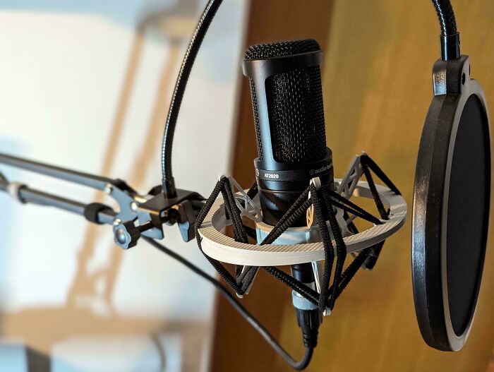 3D Printable Shock Mount For At2020 Microphone