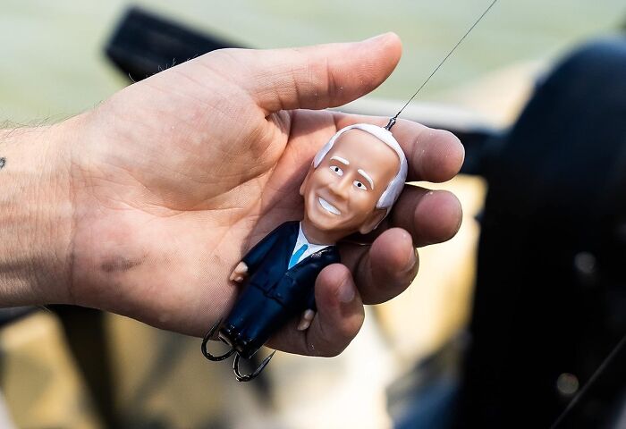 Try To Use This Biden Fishing Lure To Catch A Sarcastic Fringehead. Why Are You Laughing? It's A Real Fish. Look It Up.