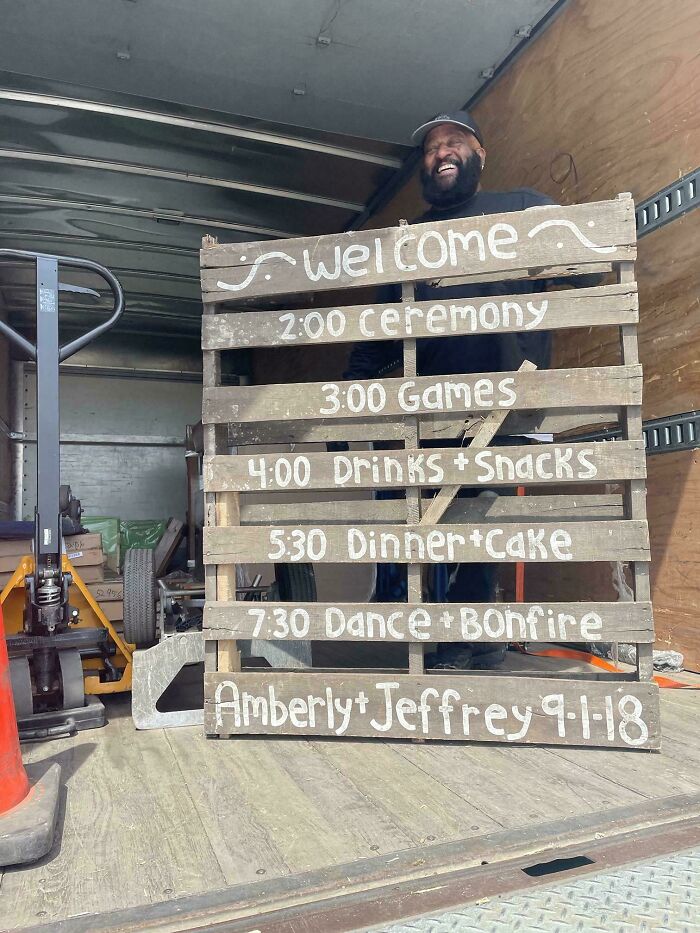 My Shipping Pallet Had Previously Been Used As A Sign At A Wedding In 2018