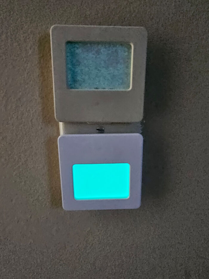 My Lime Lite Night Light I've Had Plugged In Since The 90s Compared To A Brand New One I Plugged In Today