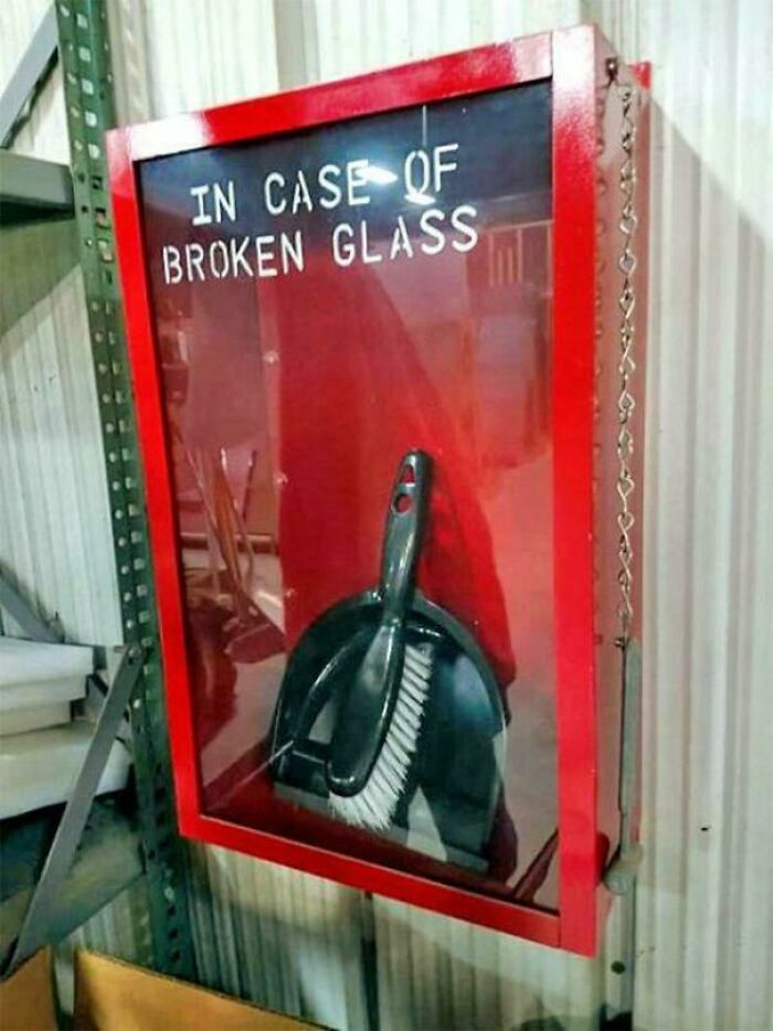 Hoy en carteles inútiles