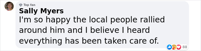 “Please Help Bury My Mama”: 11-Year-Old Boy Stands On Roadside For Two Days To Raise Money “Please Help Bury My Mama”: 11-Year-Old Boy Stands On Roadside For Two Days To Raise Money
