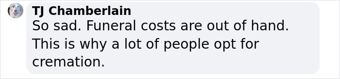 “Please Help Bury My Mama”: 11-Year-Old Boy Stands On Roadside For Two Days To Raise Money “Please Help Bury My Mama”: 11-Year-Old Boy Stands On Roadside For Two Days To Raise Money