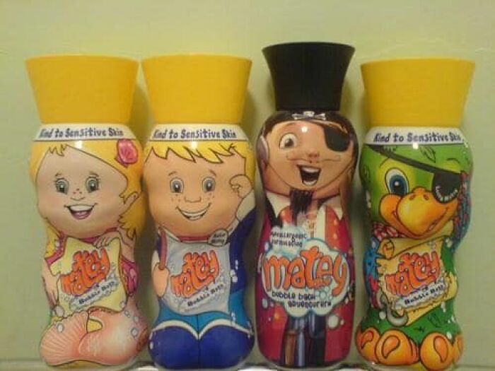 90s-Bathroom-Aesthetics