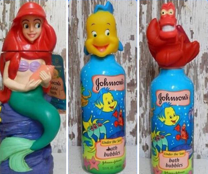 90s-Bathroom-Aesthetics