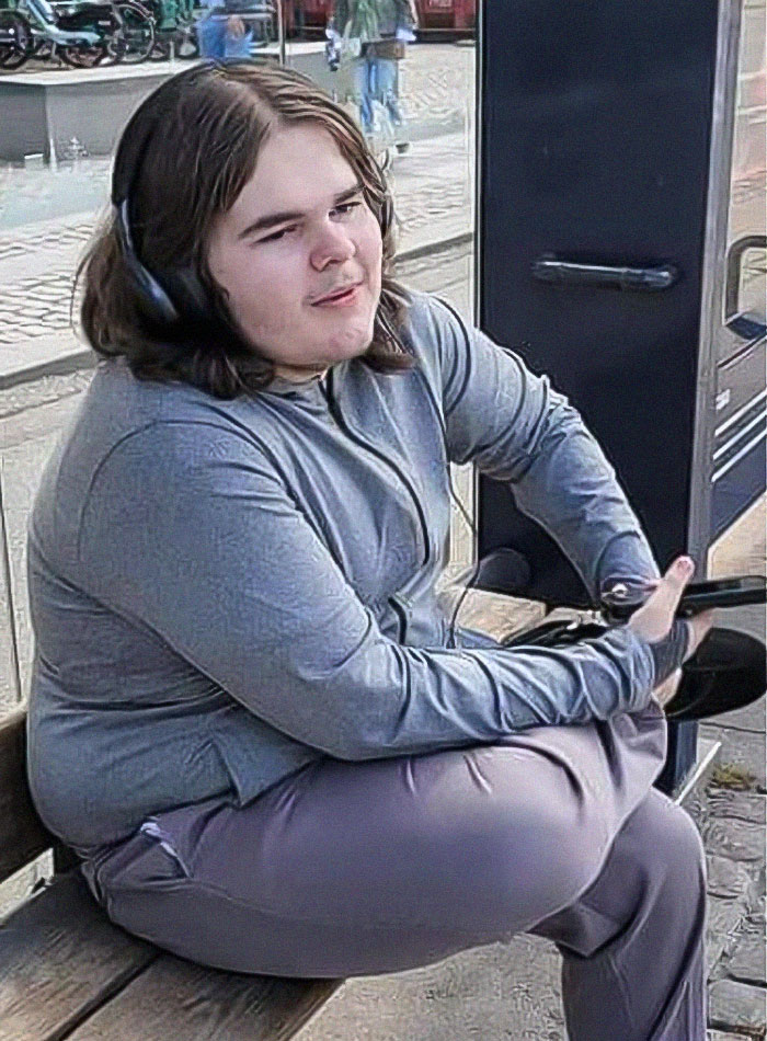 14-Year-Old Who Vanished From Cruise Ship Turns Up Over 150 Miles Away 14-Year-Old Who Vanished From Cruise Ship Turns Up Over 150 Miles Away