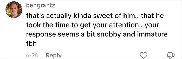 Woman&rsquo;s Creepy Airport Text Goes Viral: &ldquo;I Saw Your Number On Your Luggage Tag&rdquo;