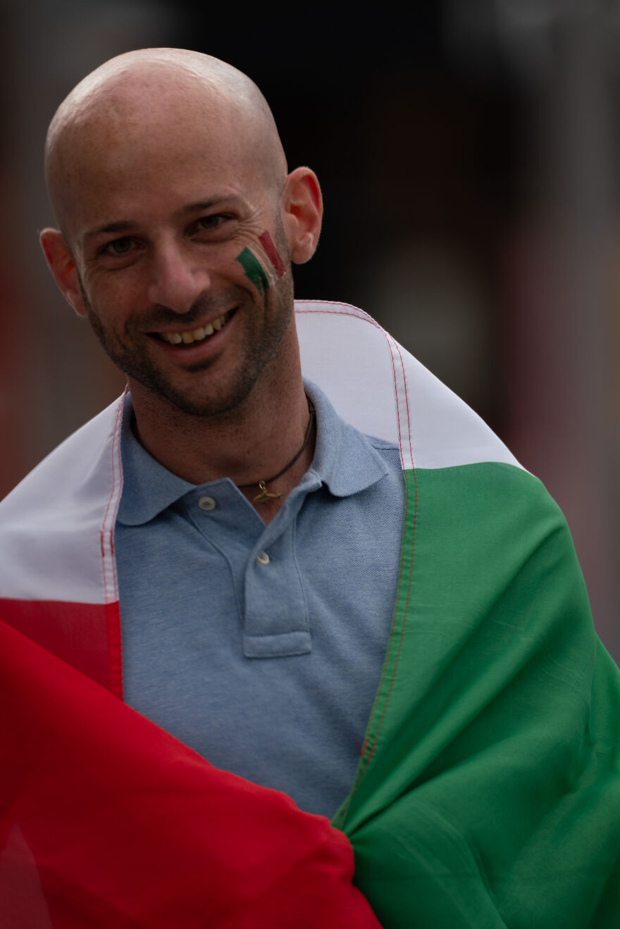 Italian Fan