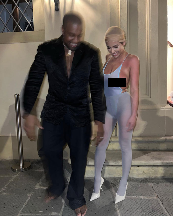 Bianca Censori And Kanye Roasted Over “Embarrassing” Dress And Behavior In Science Museum Bianca Censori And Kanye Roasted Over “Embarrassing” Dress And Behavior In Science Museum