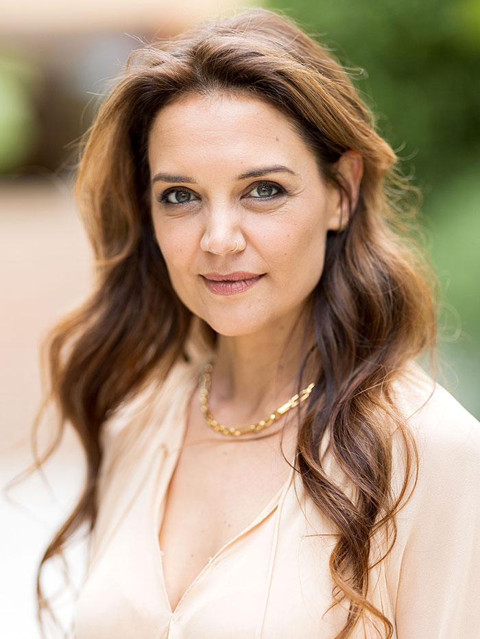 Katie Holmes Worries Fans With Make-Up Free Selfie Day After Being Seen With Black Eye