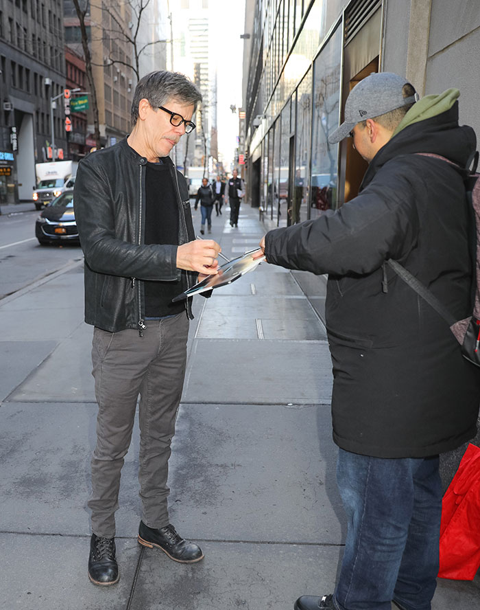 Kevin Bacon Used A Disguise To Be Unrecognizable In Public—He Hated It Kevin Bacon Used A Disguise To Be Unrecognizable In Public—He Hated It