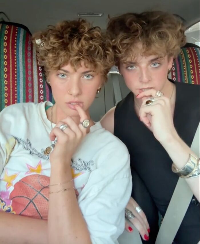 Too Good To Be True: Woman Accidentally Finds Her &lsquo;Twin&rsquo; While Shopping