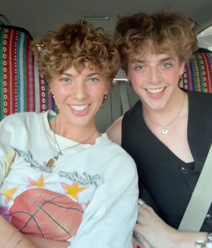 Too Good To Be True: Woman Accidentally Finds Her &lsquo;Twin&rsquo; While Shopping