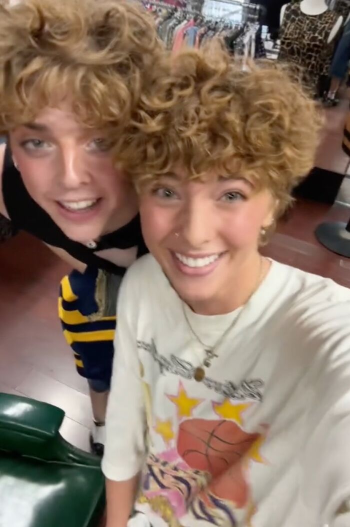 Too Good To Be True: Woman Accidentally Finds Her &lsquo;Twin&rsquo; While Shopping