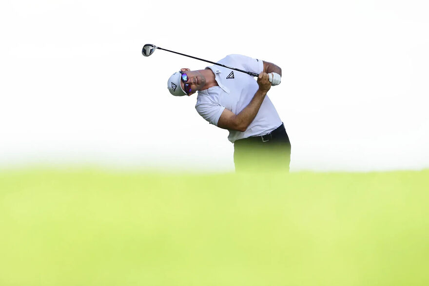 Silver In Golf: "Under Tracking" By Suhaimi Abdullah
