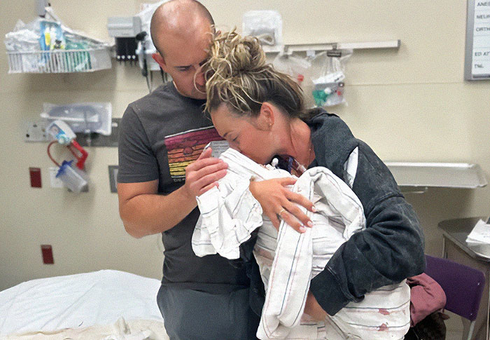 Family Who Sparked Outrage With $50k GoFundMe After Baby&rsquo;s Heatstroke Now Facing Police Probe