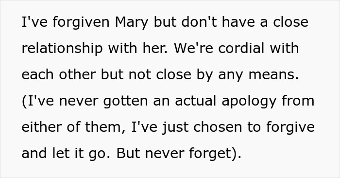 Stepmom Seats Daughter At &ldquo;Leftover Table&rdquo; At Her Wedding, Bride Returns The Favor At Her Ceremony