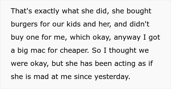 Netizens Shame Frugal Husband For Controlling Wife's Money As She Spends $45 To Support Sister 