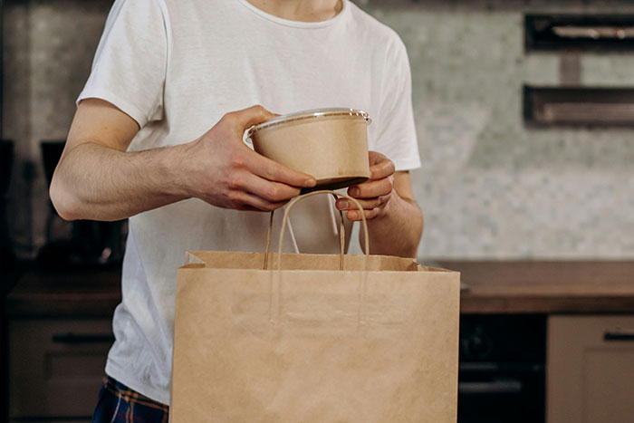 “I Was So Mad I Wrote My First Ever Google Review”: 35 Restaurant Horror Stories