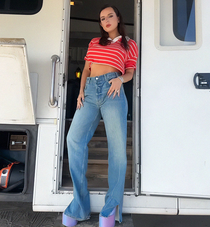 Bikini-Clad Bella Thorne Gives The Finger And Slams Ozempic For Its &ldquo;Crazy Beauty Standards&rdquo;