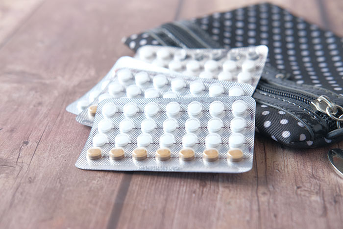 Woman Blocks BF Of 2 Years After Catching Him Messing With Her Pills He Thought Were Birth Control