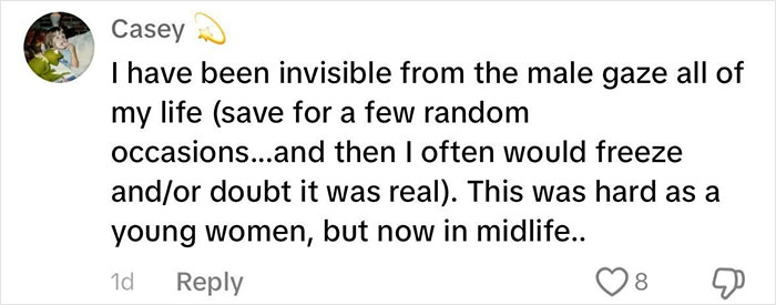 “A Blessing In Disguise”: Everyday Women Flaunt Their “Ugly Privilege” Online “A Blessing In Disguise”: Everyday Women Flaunt Their “Ugly Privilege” Online