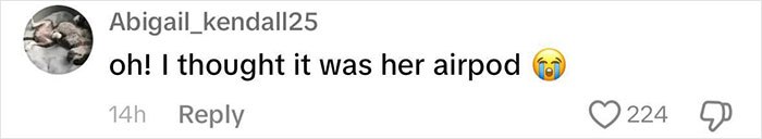 &ldquo;How Did This Get Past Editing?&rdquo;: Fans Claim Tampon Falls Out In JoJo Siwa Music Video