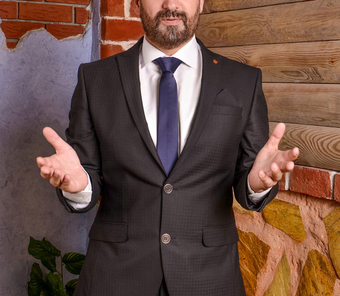 &ldquo;Lead By Example&rdquo;: CEO Forced To Backtrack His Return-To-Office Policy After Malicious Compliance