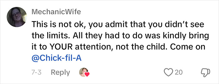 Mom Is In Shambles After Witnessing Her 6 Y.O. Being Body-Shamed By Chick-fil-A Worker Mom Is In Shambles After Witnessing Her 6 Y.O. Being Body-Shamed By Chick-fil-A Worker