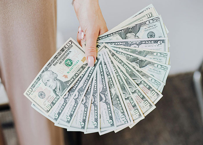 30 Clever Money Saving Hacks That People Tend To Overlook, As Shared By Folks Online