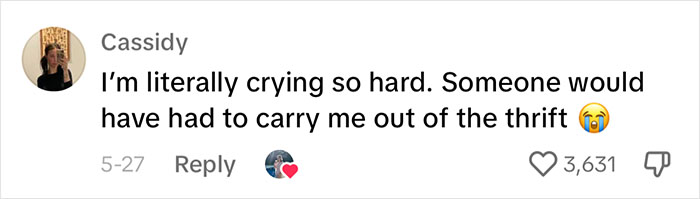 Man Passes Away Due To Covid, Daughters Go Thrifting And Find Note That Seems Written By Their Late Dad