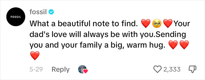 Man Passes Away Due To Covid, Daughters Go Thrifting And Find Note That Seems Written By Their Late Dad