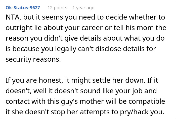 Woman Can’t Trust Son’s GF With No Social Media And A Secretive Job, Tries To Hack Her Phone Woman Can’t Trust Son’s GF With No Social Media And A Secretive Job, Tries To Hack Her Phone