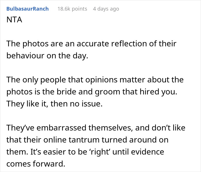 Rude Wedding Guests Complain About Terrible Pics Of Them, Get Shown Exactly Why That Happened