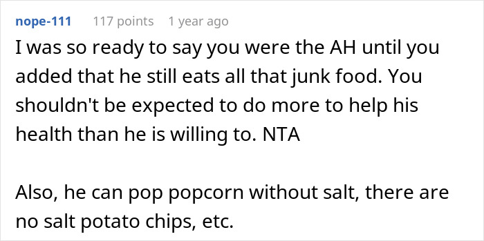 Woman Refuses To Cut Salt From Meals Completely Because Of BF&rsquo;s Blood Pressure, He Turns &ldquo;Salty&rdquo;