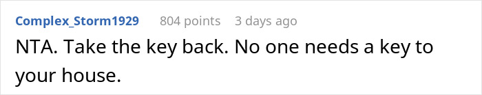 Daughter Doesn&rsquo;t Answer Parents&rsquo; 9AM Calls, They Enter Her House, She&rsquo;s Naked And Terrified