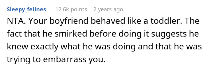 Man Eats Bruschetta And Pasta With Hands, Makes GF Leave The Restaurant Embarrassed Man Eats Bruschetta And Pasta With Hands, Makes GF Leave The Restaurant Embarrassed