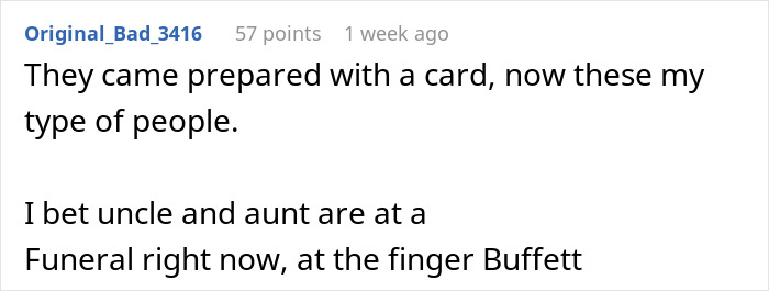 Couple Sneaks Into Random Wedding With 11 Dollar And 54 Cent Gift, Leaving Spouses In Stitches Couple Sneaks Into Random Wedding With 11 Dollar And 54 Cent Gift, Leaving Spouses In Stitches