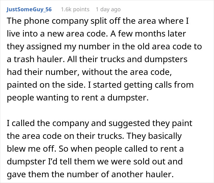 Person Sick Of Numerous Wrong Calls Due To Lawyer’s Business Card Typo, Takes Petty Revenge Person Sick Of Numerous Wrong Calls Due To Lawyer’s Business Card Typo, Takes Petty Revenge