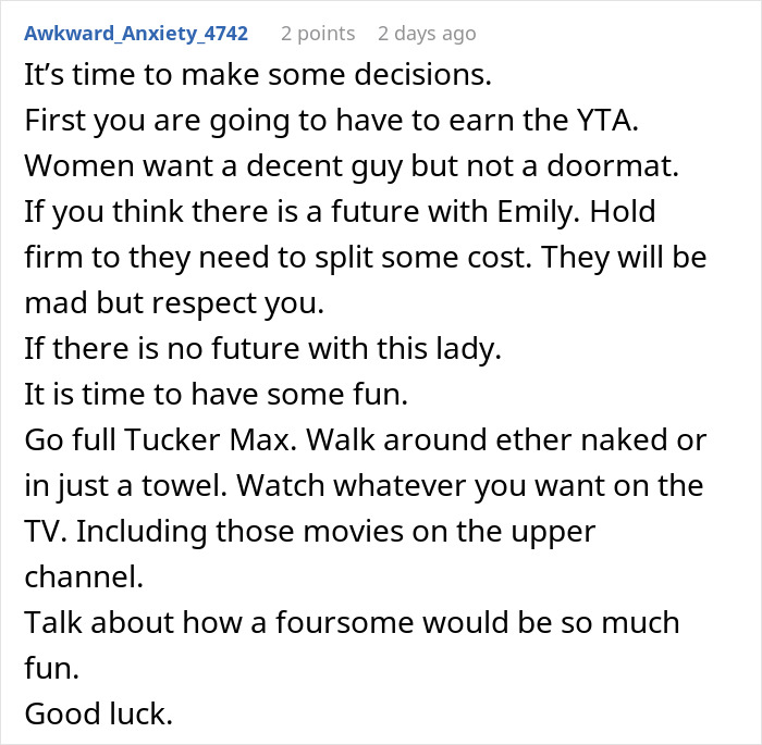 Uninvited Friends Ruin Romantic Trip, Man Demands They Pay Their Share Of Hotel Costs